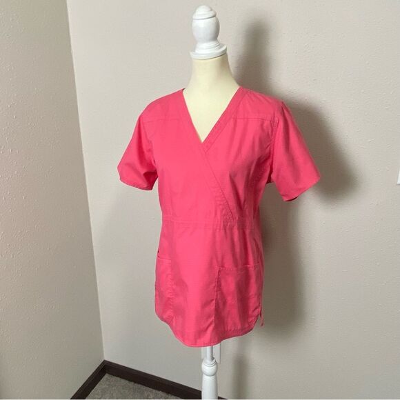 Carhartt Pink V-Neck Medical Scrub Top Women's Size Medium - Picture 4 of 15